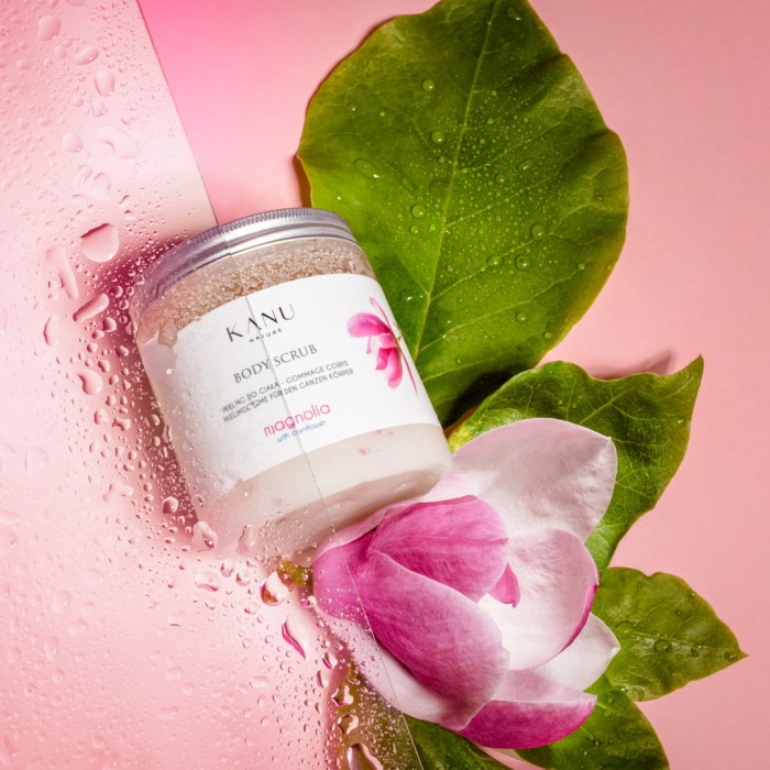 Kanu-Nature-peeling-solno-olejowy-magnolia-z-blawatkiem-body-scrub-1.jpg