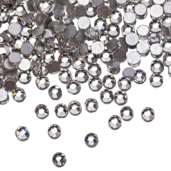 CYRKONIE-DO-PAZNOKCI-ALA-SWAROVSKI-1440SZT-CRYSTAL-SS5-1.jpg