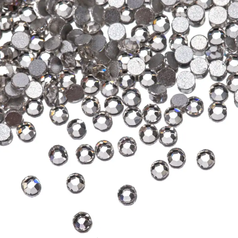 CYRKONIE-DO-PAZNOKCI-ALA-SWAROVSKI-1440SZT-CRYSTAL-SS5-1.jpg