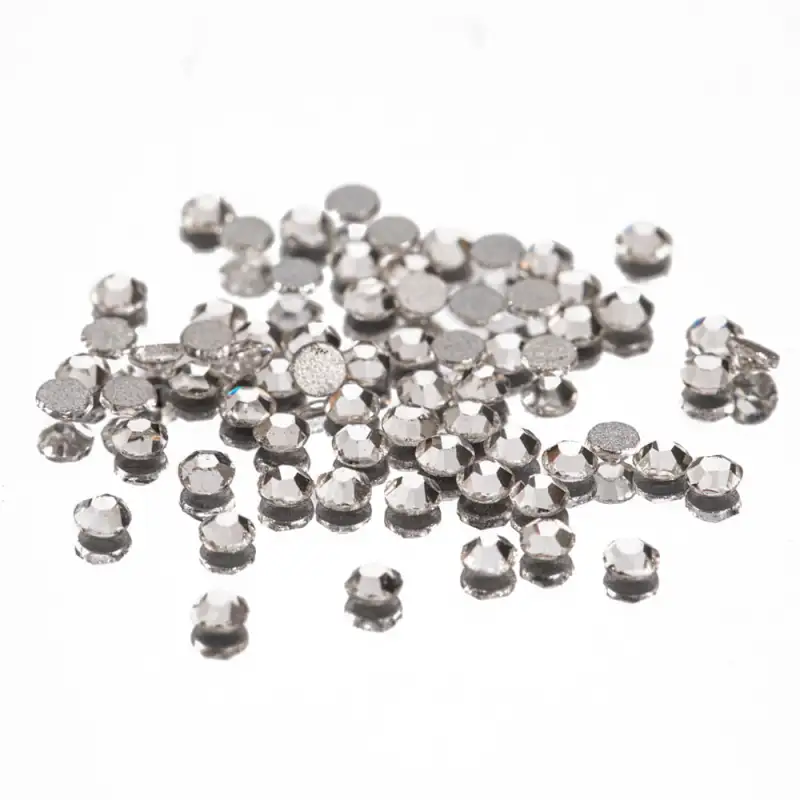CYRKONIE-DO-PAZNOKCI-ALA-SWAROVSKI-1440SZT-CRYSTAL-SS5-2 (1).jpg