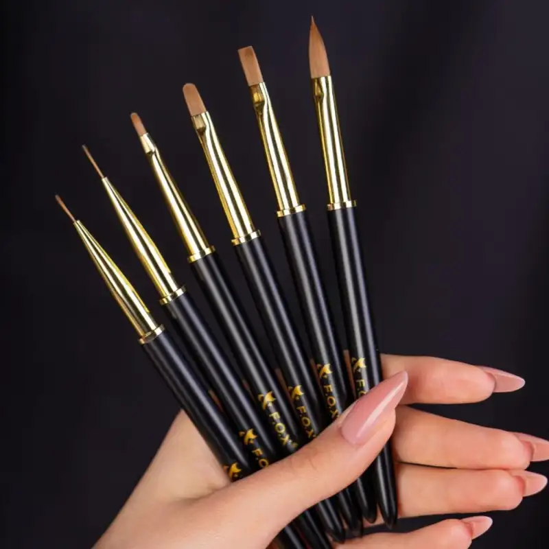 pedzelek-do-zdobien-nail-art-brush-004-round-fox-nails-professional(2).jpg