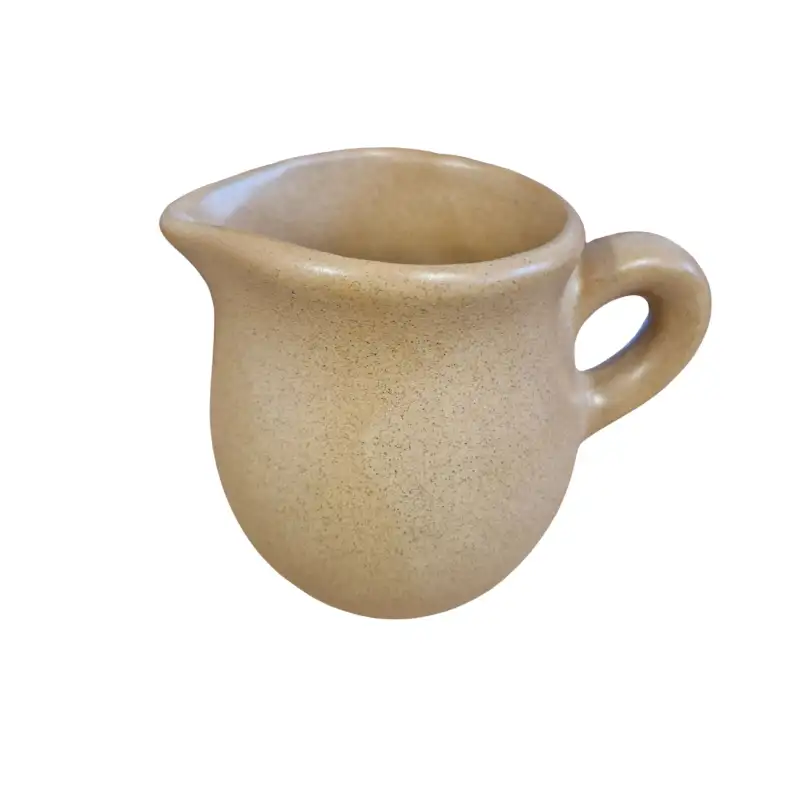 dzbanuszek-ceramiczny-piaskowyu-mat.jpg