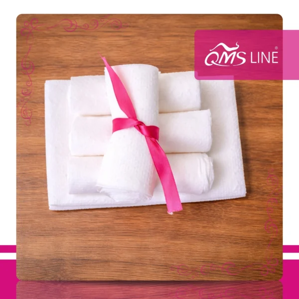 Chusteczki Kosmetyczne Jednorazowe 25x38 cm 100 szt. Bio-Eko QMS Line Premium Chusteczki kosmetyczne jednorazowe 25x38 cm 100 szt. Bio-Eko QMS Line Premium do salonu kosmetycznego i SPA