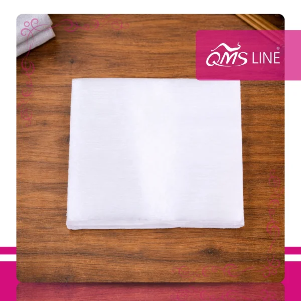 Chusteczki Kosmetyczne Jednorazowe Gładkie 20x16 cm 100 szt. QMS Line Premium Chusteczki kosmetyczne jednorazowe gładkie 20x16 cm 100 szt. QMS Line Premium do salonu kosmetycznego i SPA