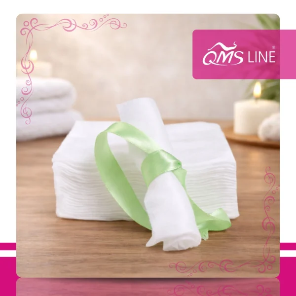Chusteczki Kosmetyczne Jednorazowe Gładkie 20x16 cm 100 szt. QMS Line Premium Chusteczki kosmetyczne jednorazowe gładkie 20x16 cm 100 szt. QMS Line Premium do salonu kosmetycznego i SPA
