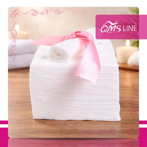Chusteczki Kosmetyczne Jednorazowe Siatka 25x20 cm 100 szt. QMS Line Premium Chusteczki kosmetyczne jednorazowe siatka 25x20 cm 100 szt. QMS Line Premium do salonu kosmetycznego i SPA