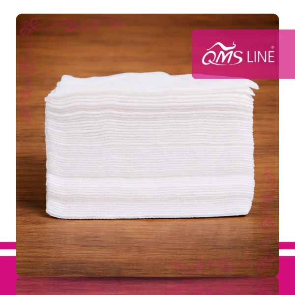 Chusteczki Kosmetyczne Jednorazowe Siatka 25x20 cm 100 szt. QMS Line Premium Chusteczki kosmetyczne jednorazowe siatka 25x20 cm 100 szt. QMS Line Premium do salonu kosmetycznego i SPA