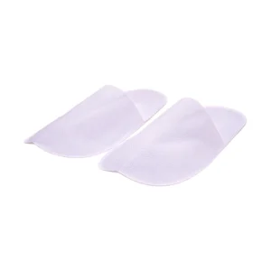 Kapcie jednorazowe kryte włókninowe pakowane zbiorczo 50 par QMS Line Standard do hotelu i SPA