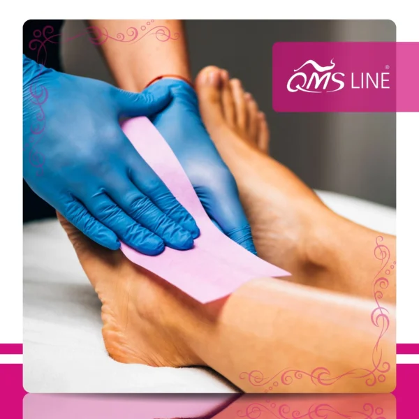 Paski do Depilacji Cięte Różowe 100 szt. QMS Line Extra Paski do depilacji cięte różowe 100 szt. QMS Line Extra do salonu kosmetycznego