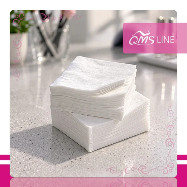 Bezpyłowe Płatki Włókninowe do Paznokci 600 szt. QMS Line Extra Bezpyłowe płatki włókninowe do paznokci 600 szt. QMS Line Extra do manicure i pedicure