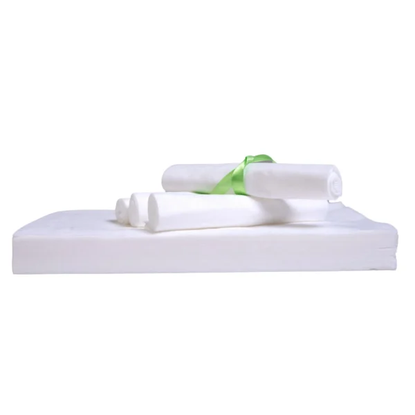 Ręcznik kosmetyczny włókninowo-celulozowy 72x38 cm 50 szt. QMS Line Premium do salonu kosmetycznego i SPA