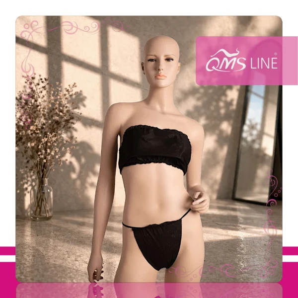 Stringi Włókninowe Jednorazowe Damskie Czarne S/M 10 szt. QMS Line Premium Stringi włókninowe jednorazowe damskie czarne S/M pakowane pojedynczo 10 szt. QMS Line Premium do salonu kosmetycznego i SPA