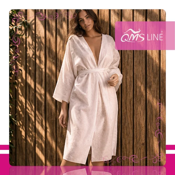 Szlafrok Włókninowy Jednorazowy 1 szt. QMS Line Premium Szlafrok włókninowy jednorazowy 1 szt. QMS Line Premium do salonu kosmetycznego i SPA