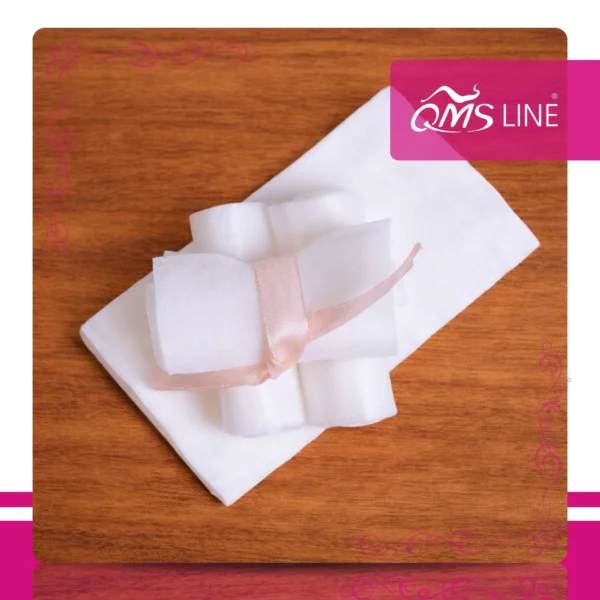 Chusteczki Kosmetyczne Jednorazowe Gładkie 13x7 cm 100 szt. QMS Line Premium Chusteczki kosmetyczne jednorazowe gładkie 13x7 cm 100 szt. QMS Line Premium do salonu kosmetycznego i SPA